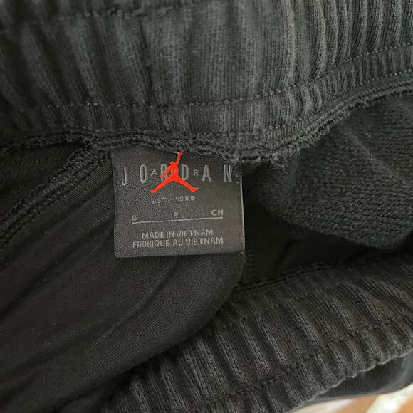 Nike Air Jordan Jogger Sweatpants Men Small Flight Essentials Workout Gym Black - Picture 5 of 7